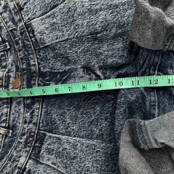 Lee denim acid wash high rise denim shorts size small - Picture 7 of 7